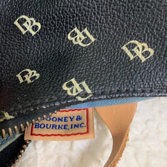 DOONEY AND BOURKE Vintage Black Signature Coated Canvas Bucket Hobo - Picture 9 of 16